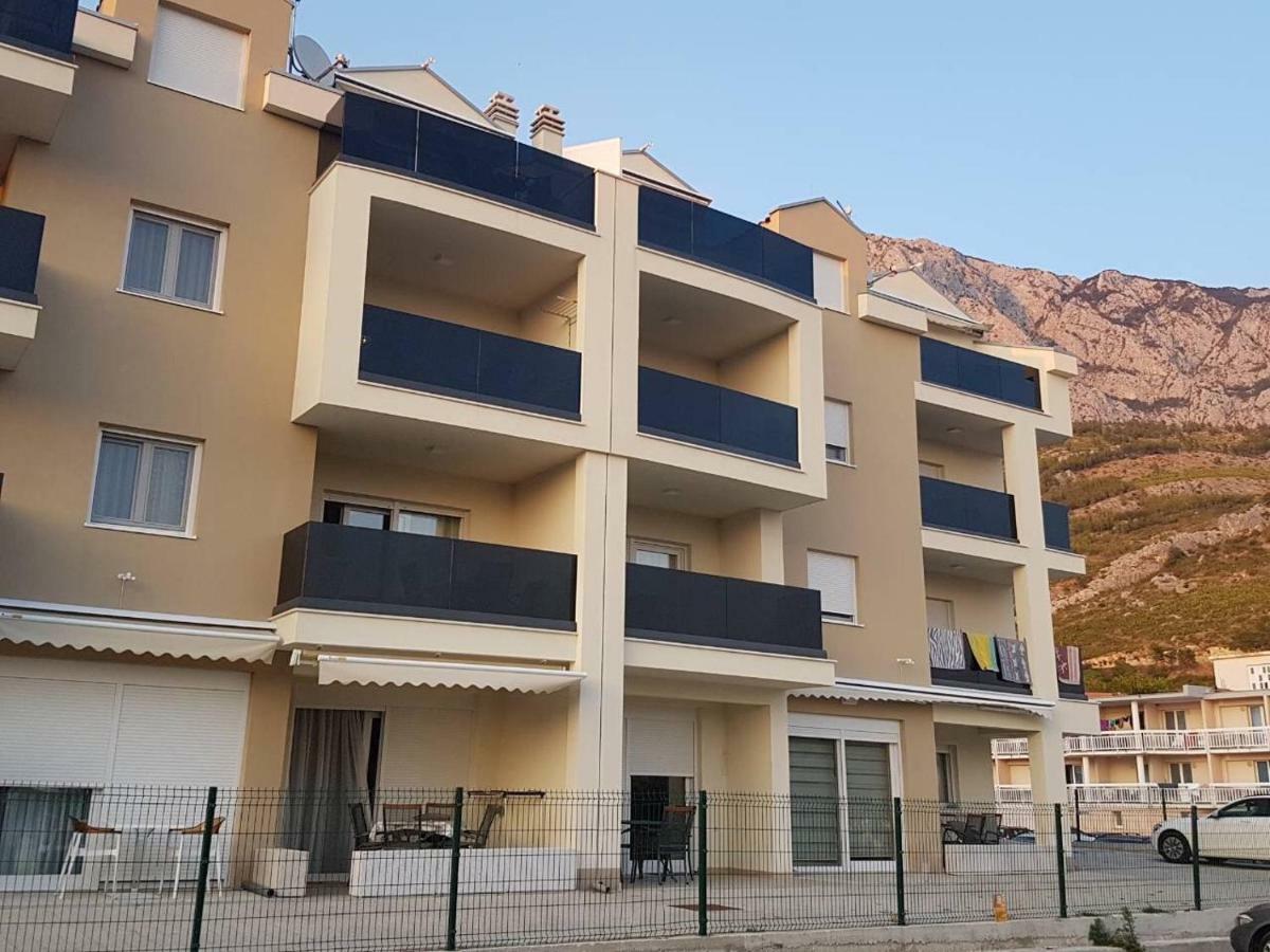 Apartments Leone Lukas Promajna Eksteriør bilde